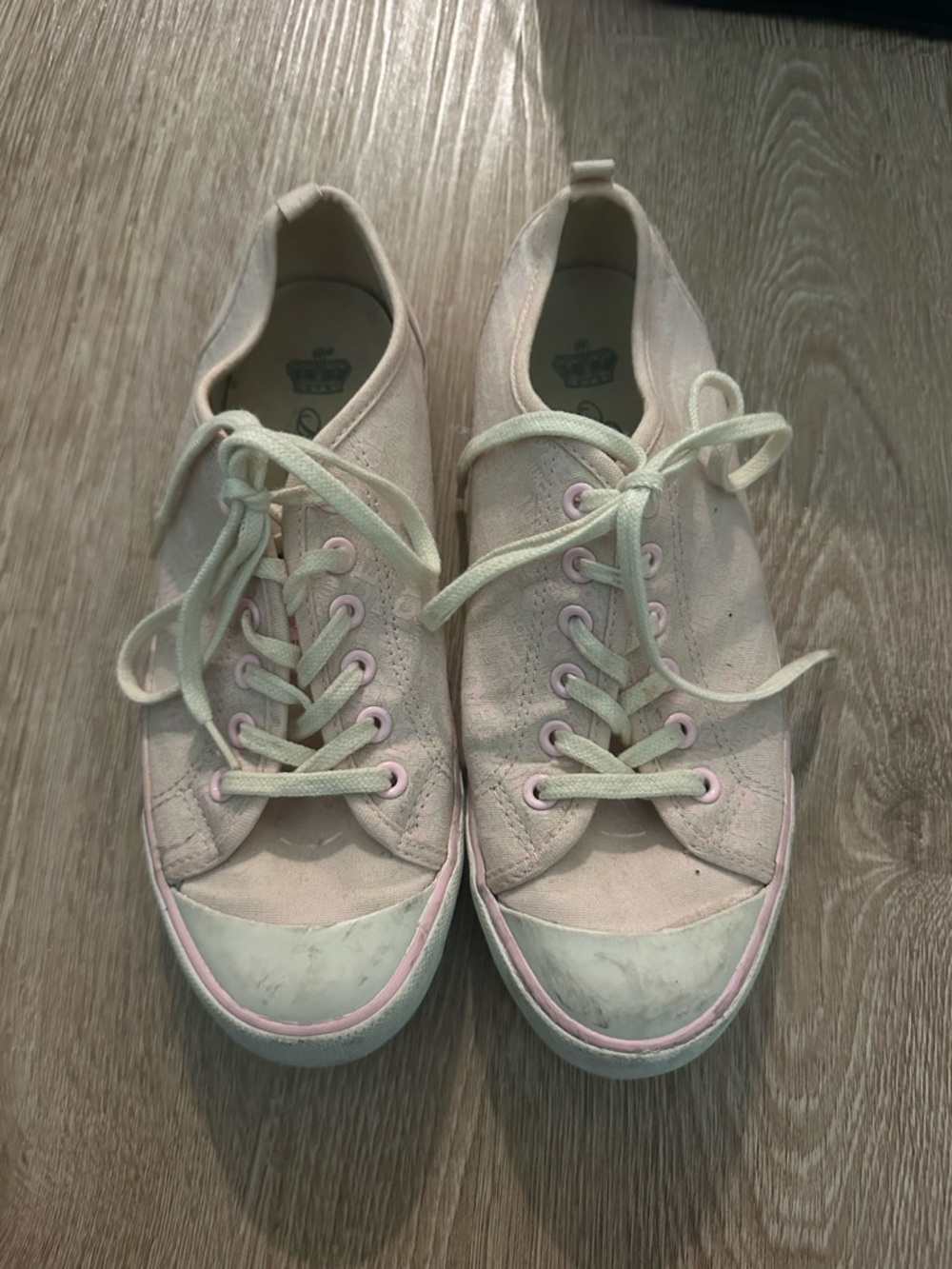 Casual Women's Pink Canvas Sneakers Juicy Couture